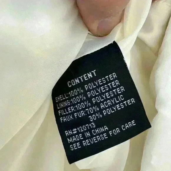 Sporto Women’s Puffer Vest Cream Faux Fur Trim Hooded Drawstring Size Medium NWT - Picture 13 of 13